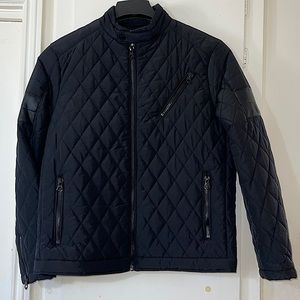 Mens Fashion with leather patched arms.